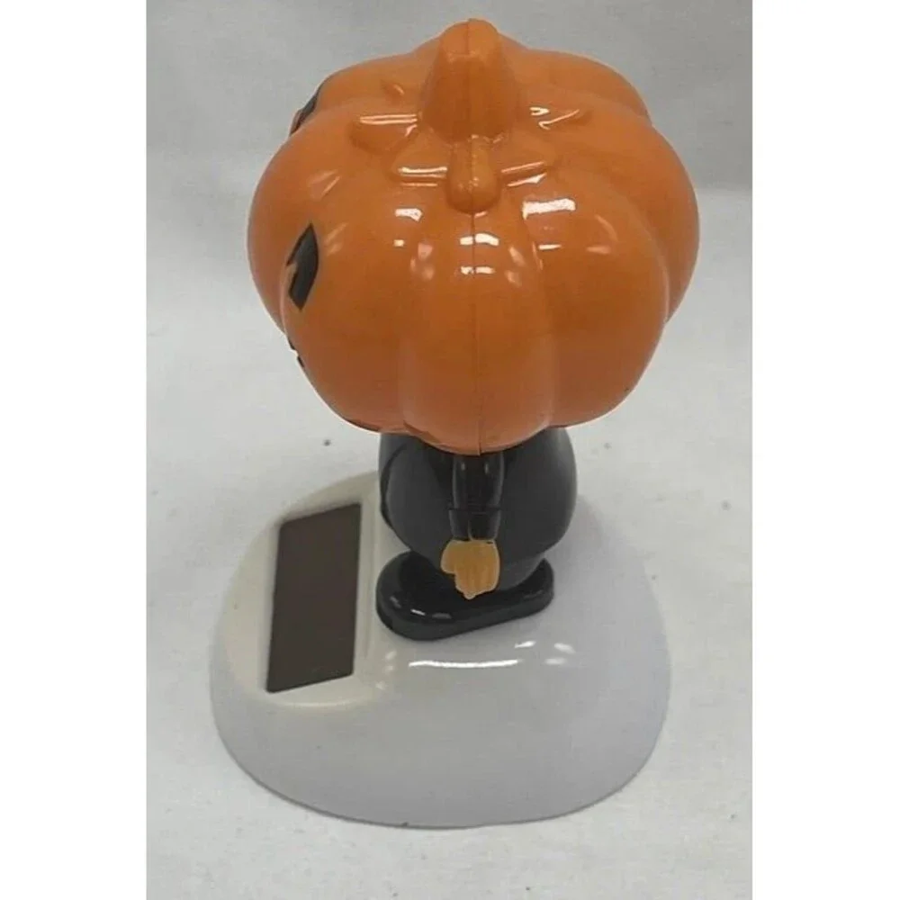 Solar Powered Dancing Toy New - HALLOWEEN - Pumpkin With Black Suit Orange Tie
